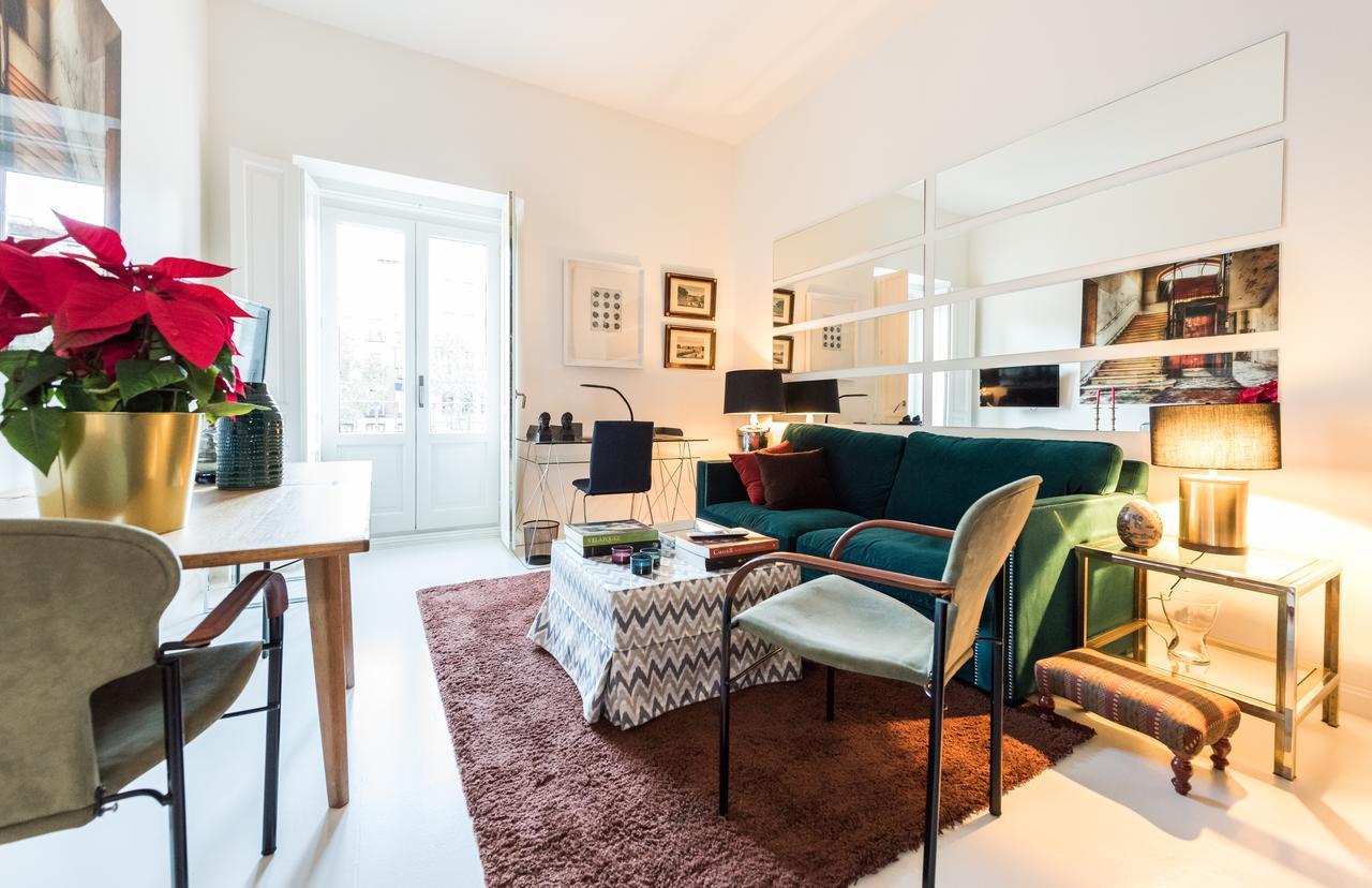 Plaza Santa Ana Apartment Мадрид Екстериор снимка
