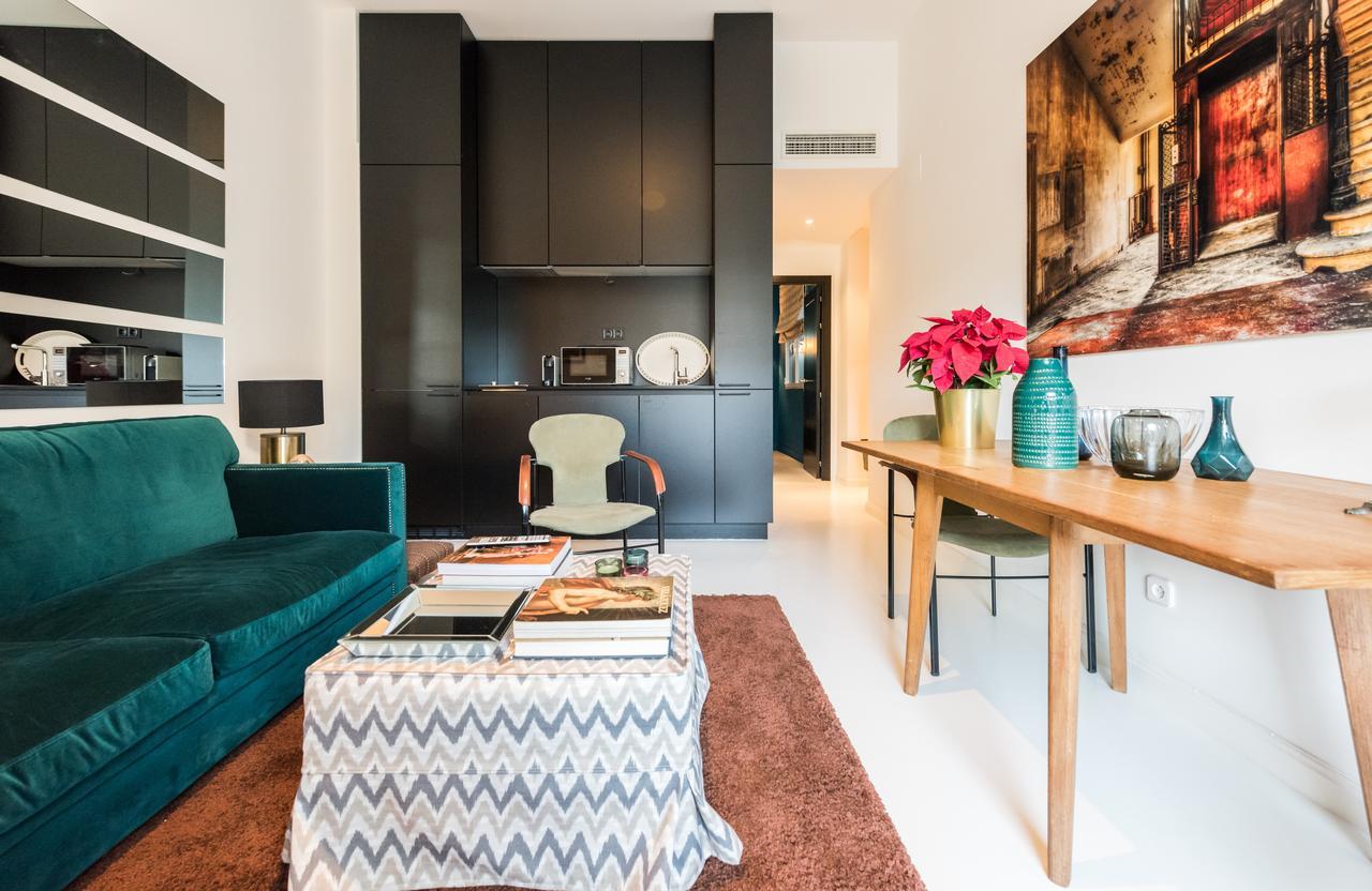 Plaza Santa Ana Apartment Мадрид Екстериор снимка